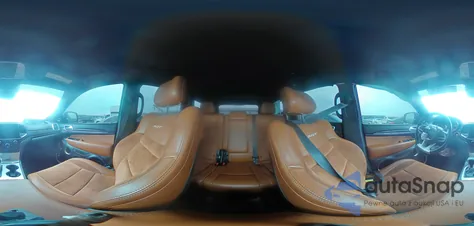 2021 Jeep Grand Cherokee Srt-8 z USA, uszkodzony, nr VIN 1C4RJFDJXMC715639